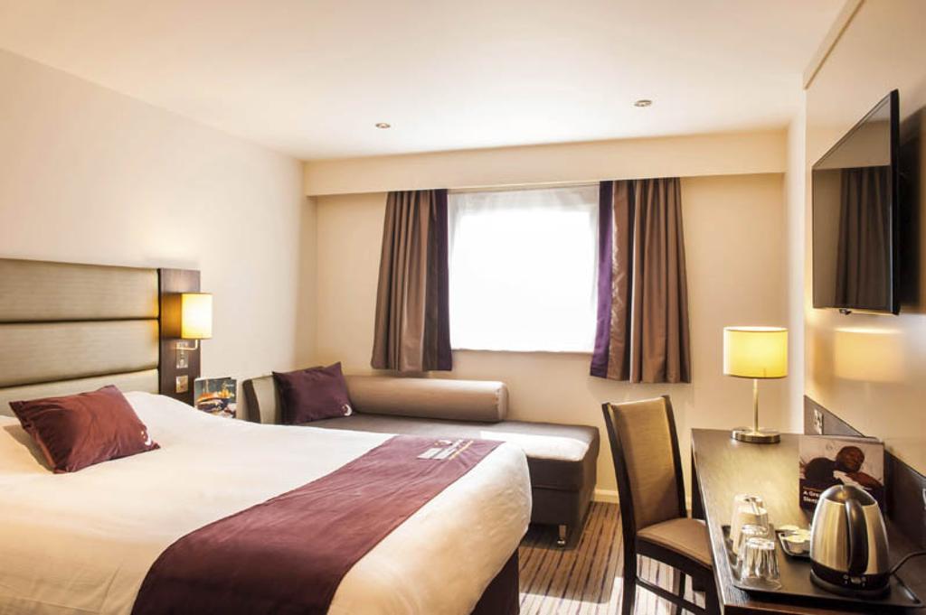 Premier Inn Inverness East Szoba fotó